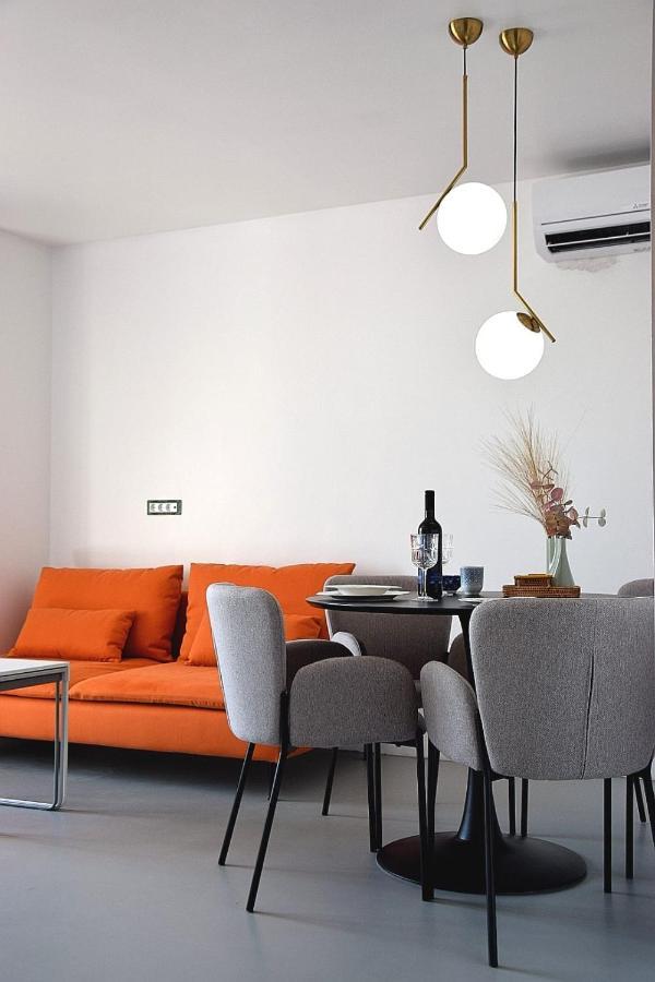 Appartamento Eia Apartman Zara Esterno foto