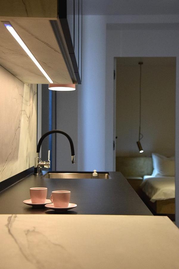 Appartamento Eia Apartman Zara Esterno foto